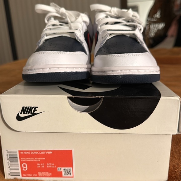 Nike dunks - Picture 2 of 6